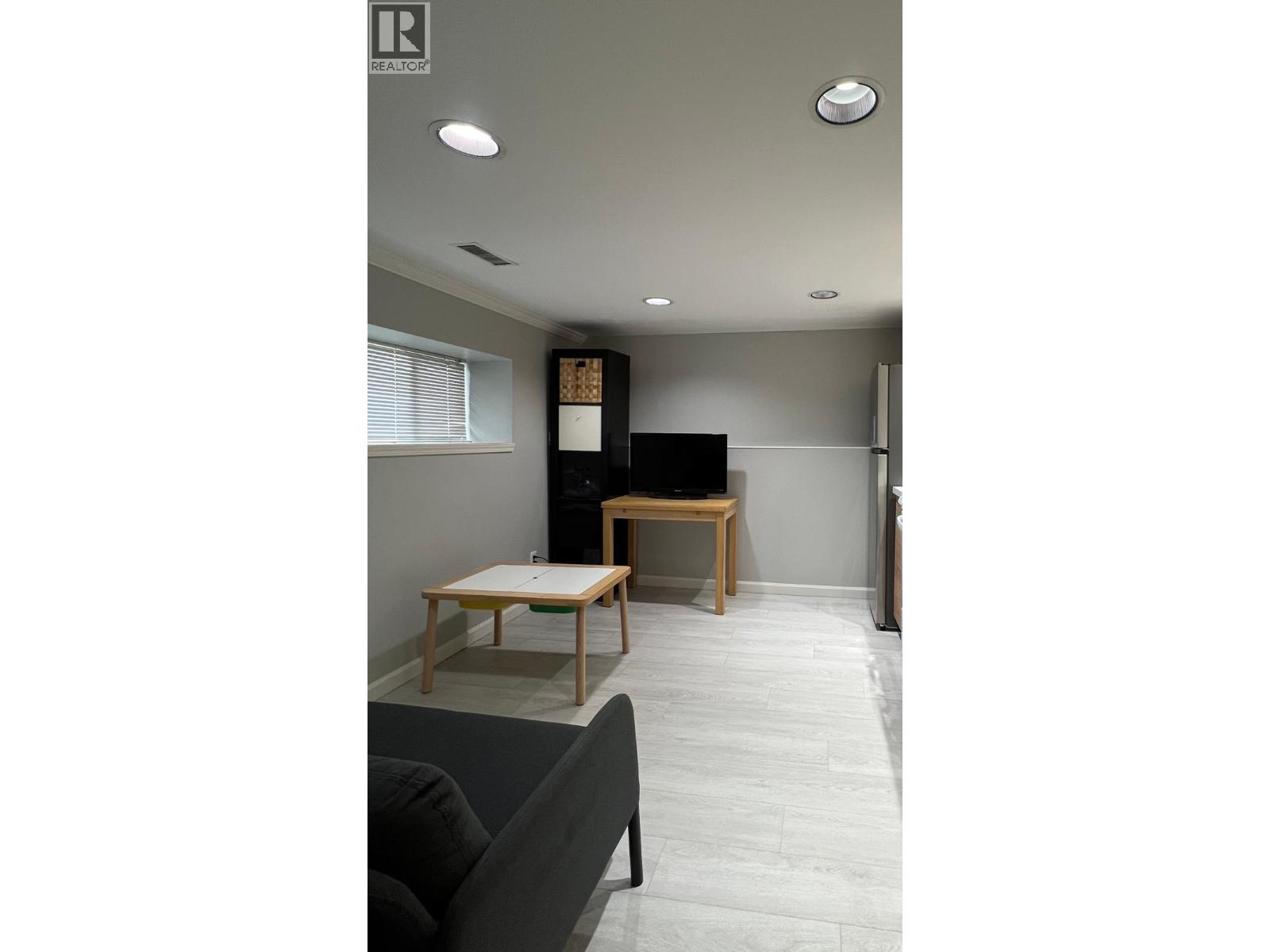 7688 BURGESS STREET, Burnaby