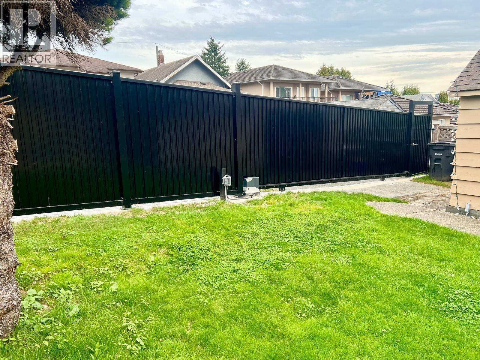 7688 BURGESS STREET, Burnaby