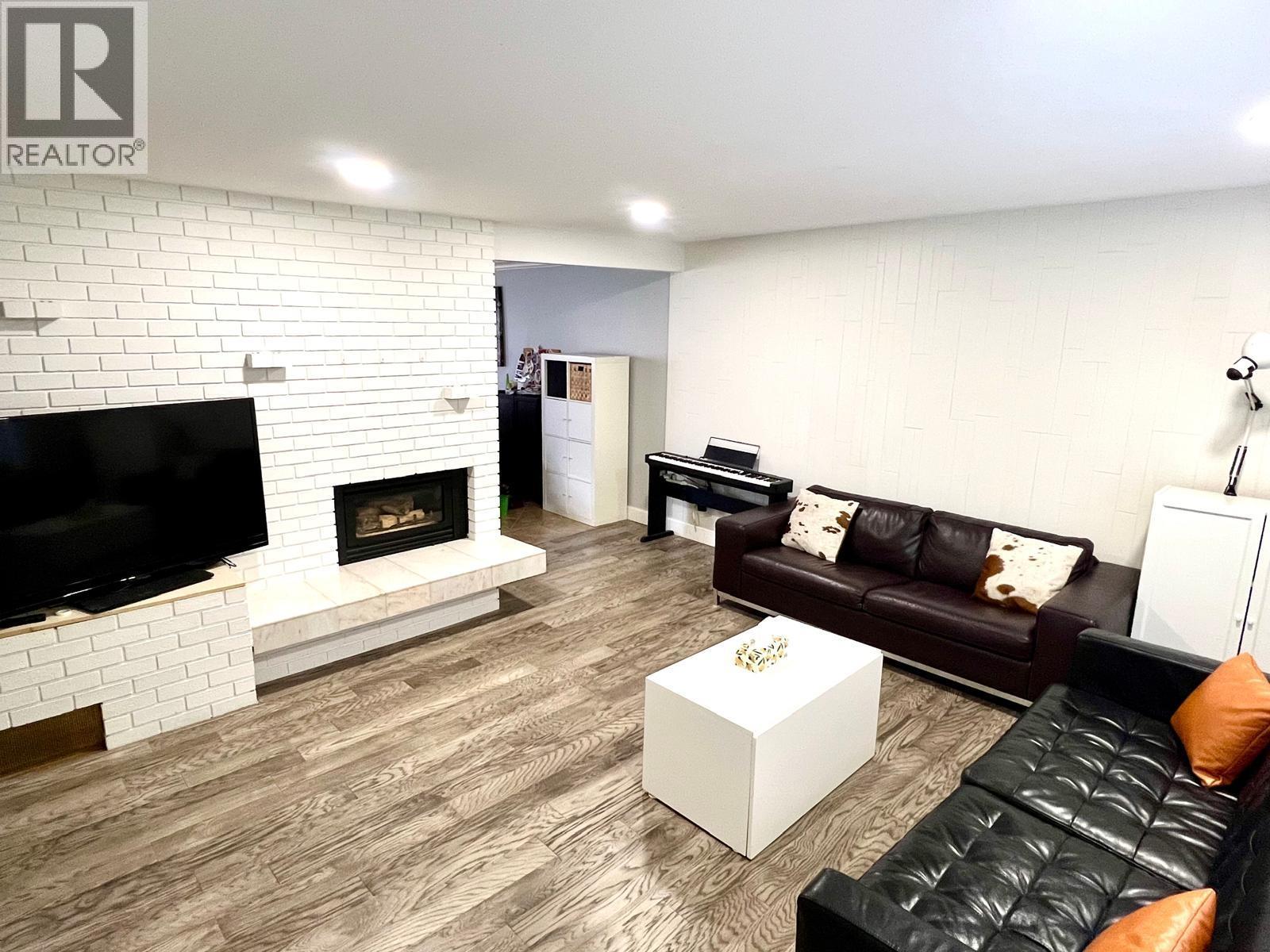 7688 BURGESS STREET, Burnaby