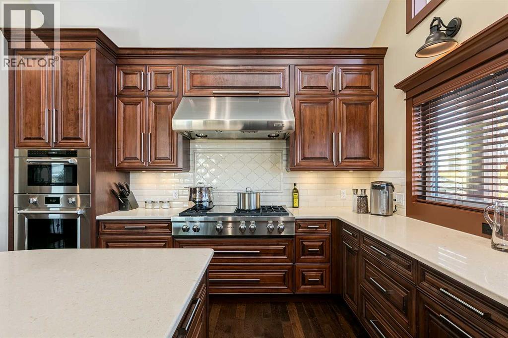 Single Family House Bungalow for Sale in  St Andrews Place NW St Andrews Heights Calgary 