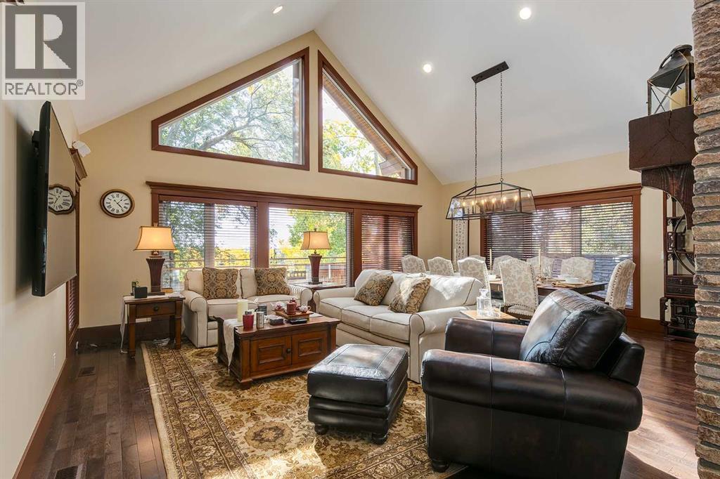 Single Family House Bungalow for Sale in  St Andrews Place NW St Andrews Heights Calgary 