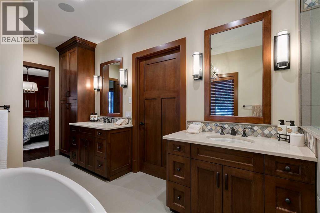 Single Family House Bungalow for Sale in  St Andrews Place NW St Andrews Heights Calgary 