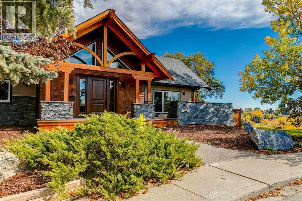 Single Family House Bungalow for Sale in  St Andrews Place NW St Andrews Heights Calgary 