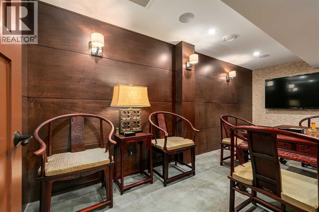 Single Family House Bungalow for Sale in  St Andrews Place NW St Andrews Heights Calgary 