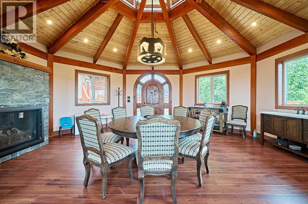 Single Family House Bungalow for Sale in  St Andrews Place NW St Andrews Heights Calgary 