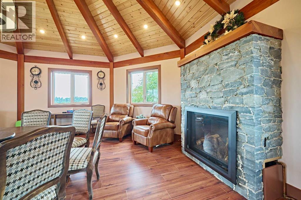 Single Family House Bungalow for Sale in  St Andrews Place NW St Andrews Heights Calgary 