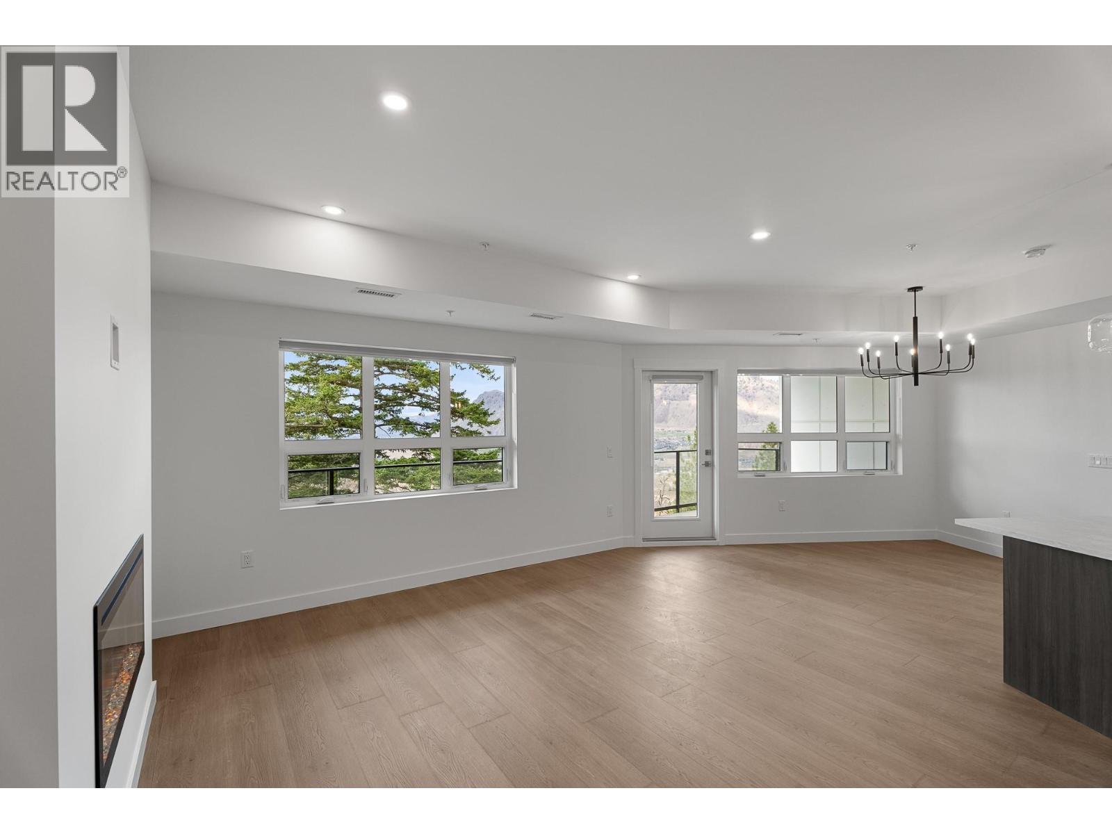 1844 Qu'Appelle Boulevard Unit# 205, Kamloops