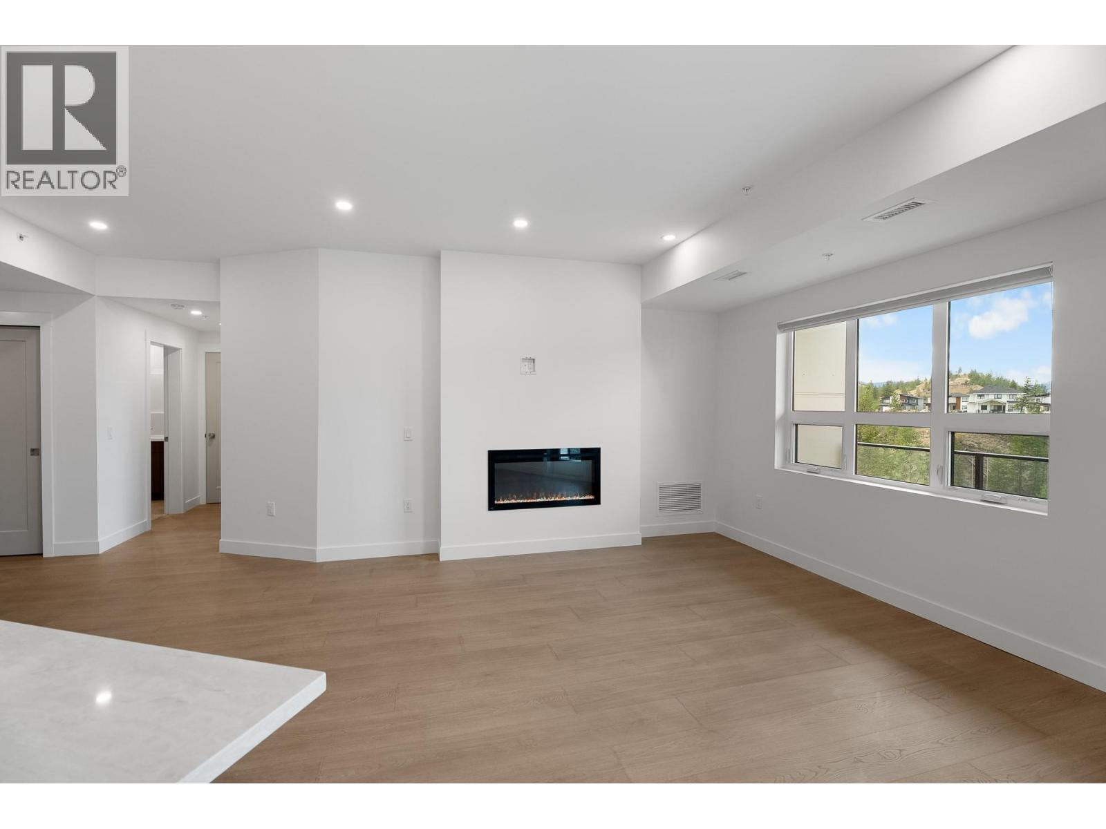 1844 Qu'Appelle Boulevard Unit# 205, Kamloops