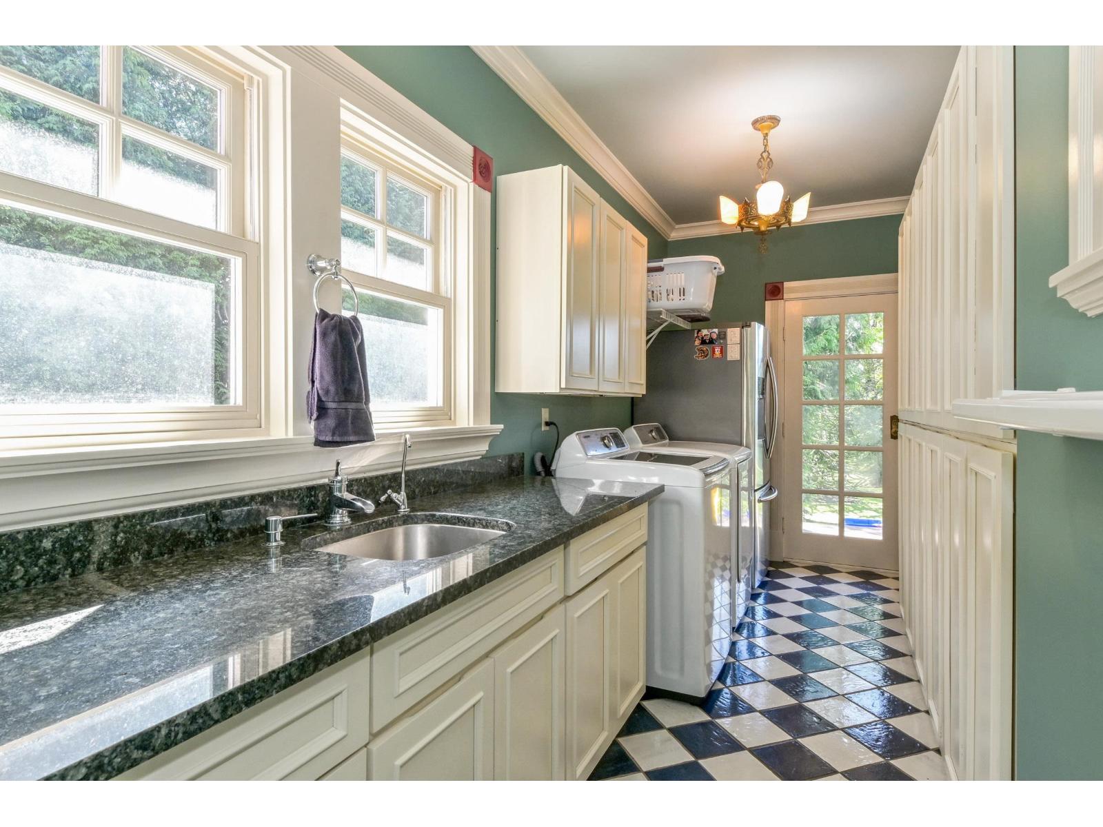 1526 232 STREET, Langley