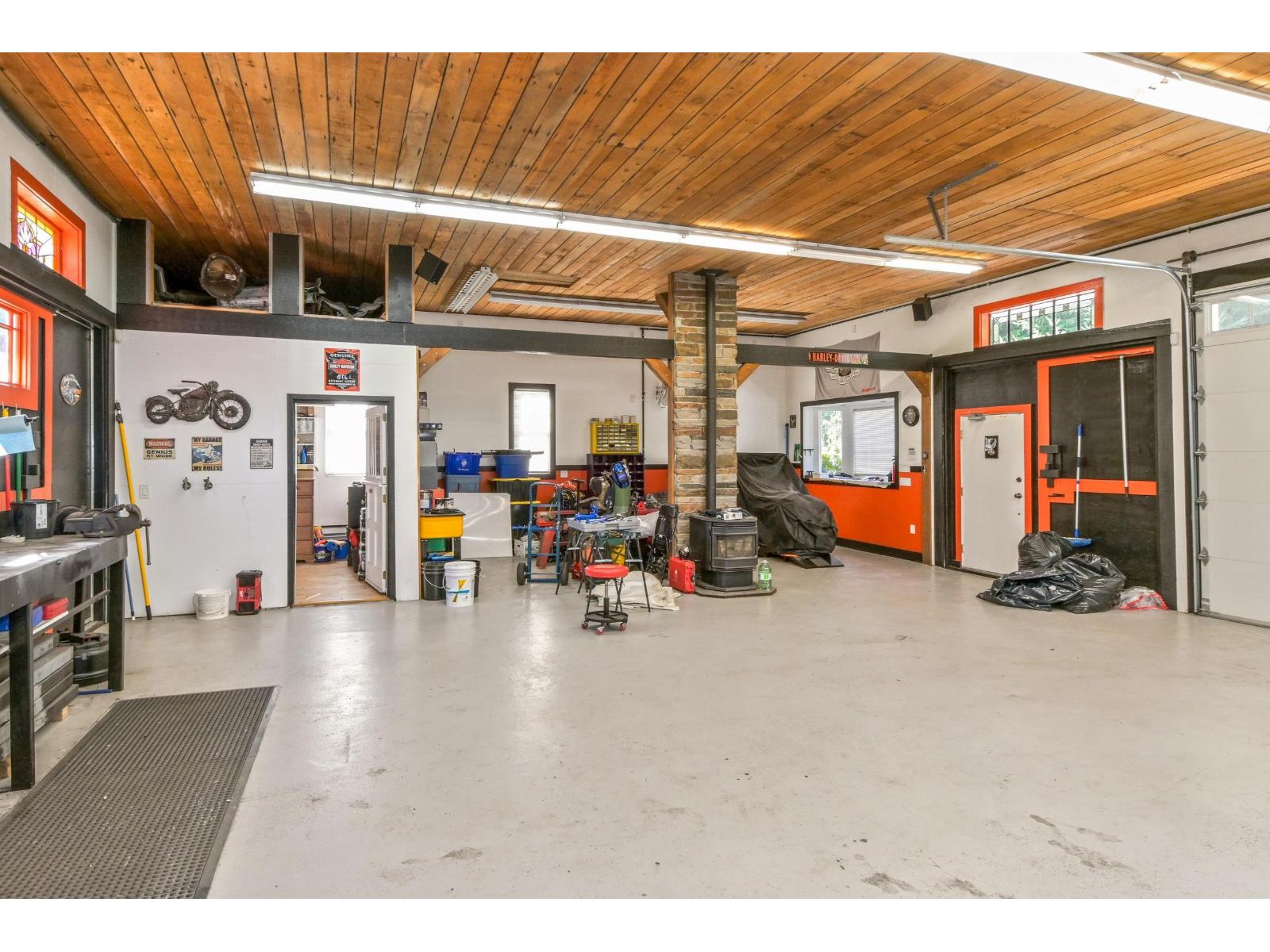 1526 232 STREET, Langley