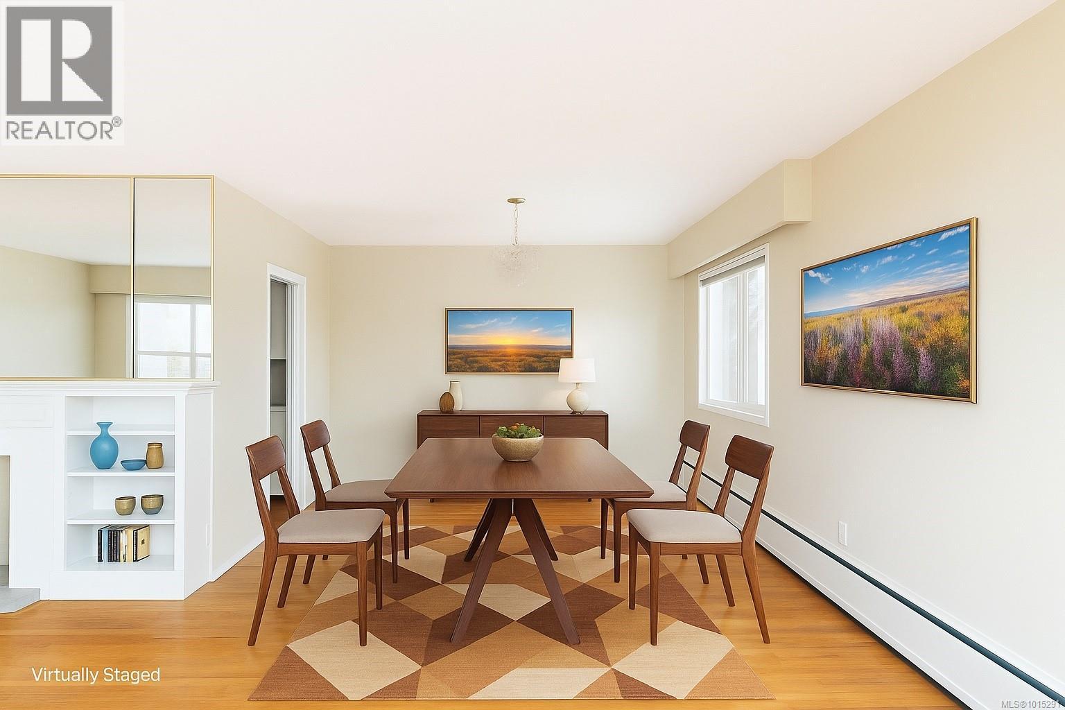 301 1318 Beach Drive, Oak Bay