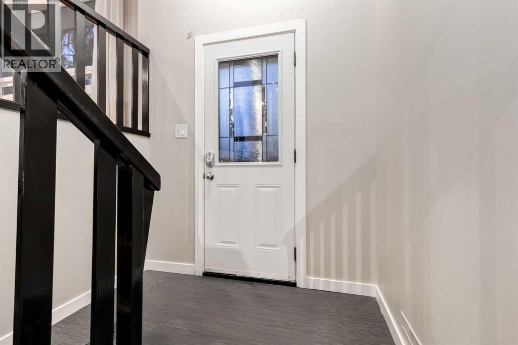 Single Family House Bi-level for Sale in  ALCOTT Road SE Acadia Calgary 