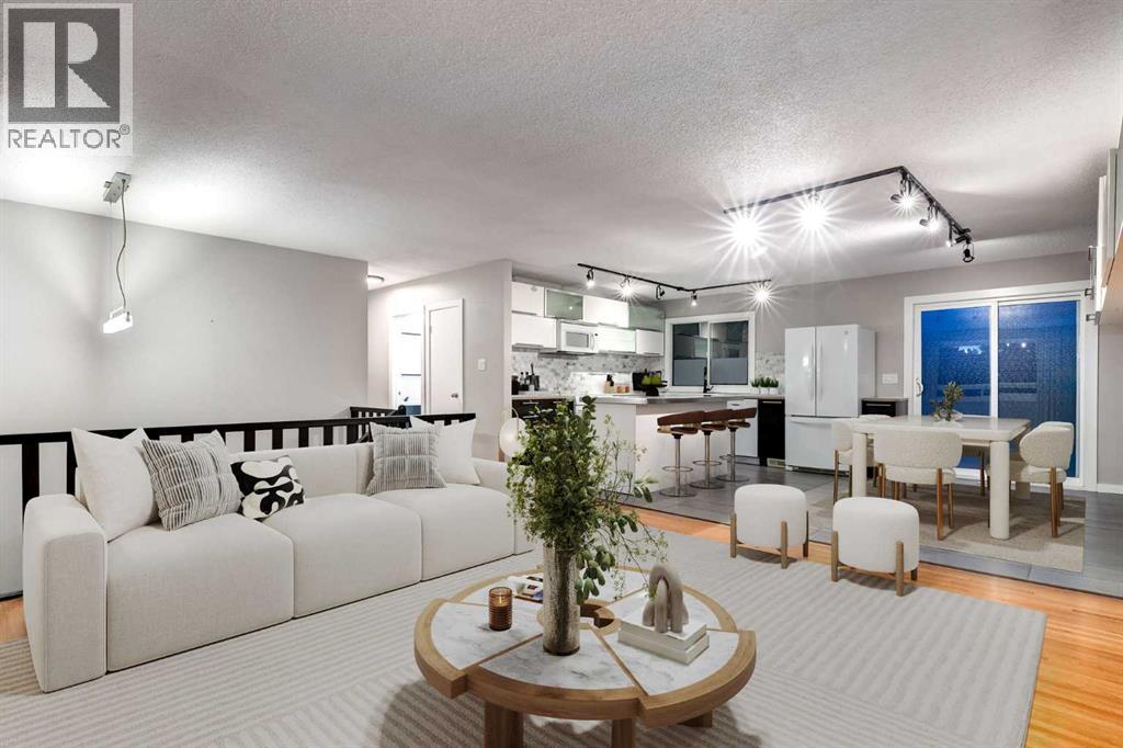 Single Family House Bi-level for Sale in  ALCOTT Road SE Acadia Calgary 