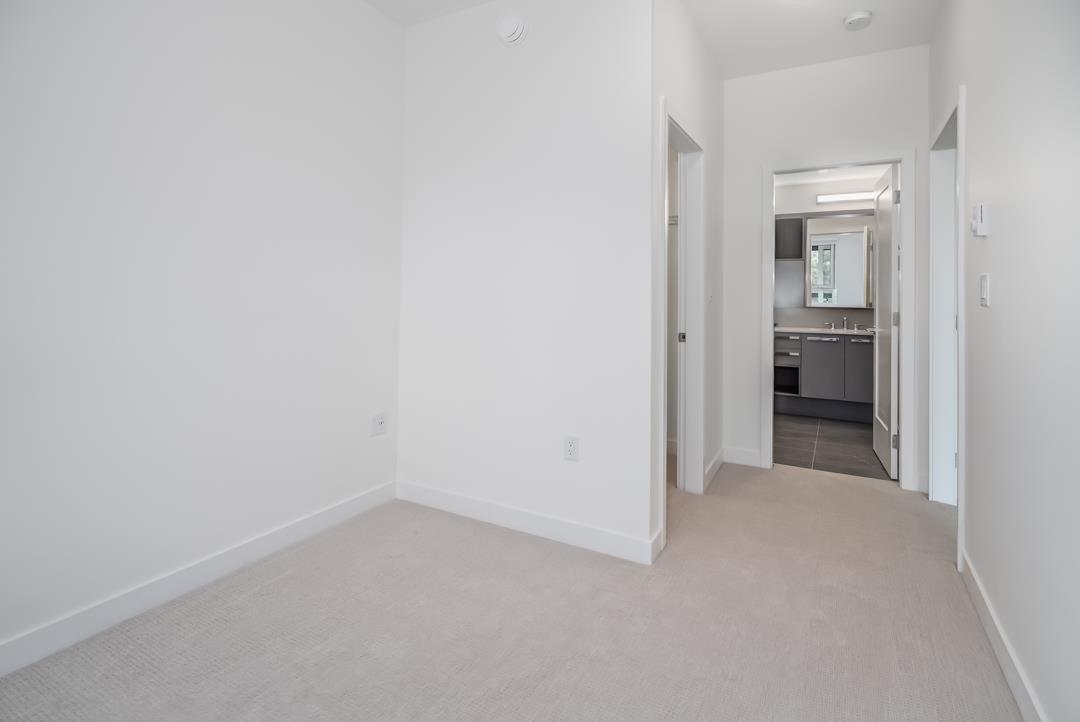 406 13788 76 AVENUE, Surrey