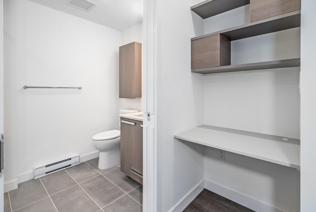 406 13788 76 AVENUE, Surrey