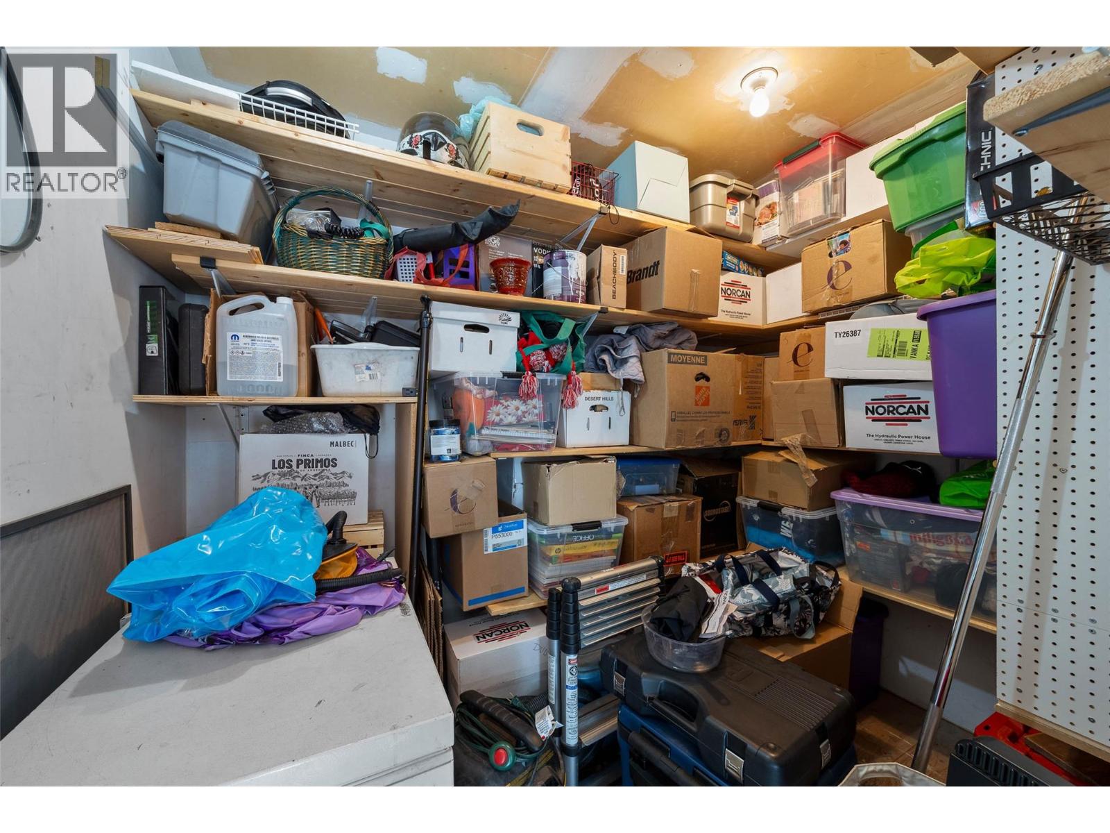 137 MCGILL Road Unit# 17, Kamloops