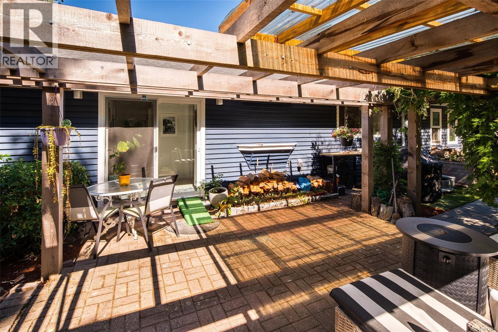  4007 Malton Avenue, Saanich