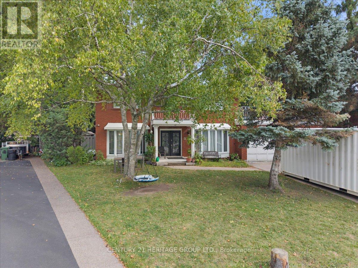 Single Family House for Sale in  ELMHURST DRIVE Hamilton (Sherwood) 