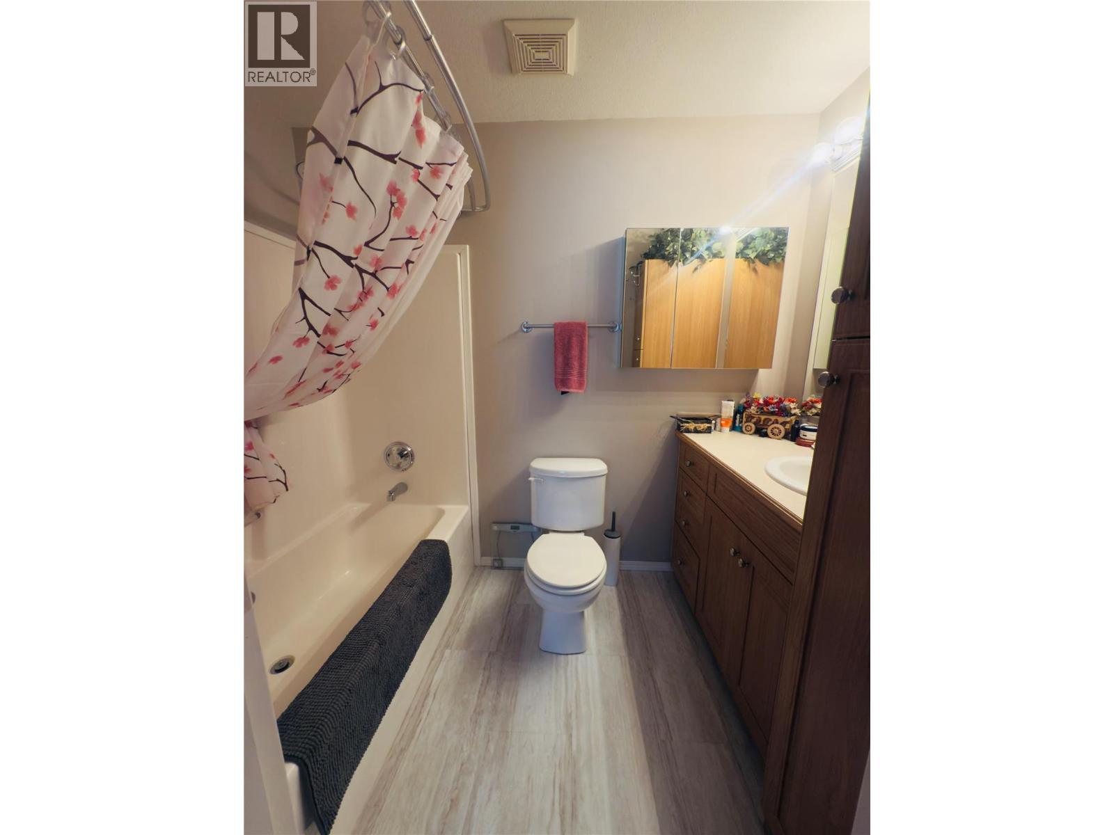 4891 Glen Eagle Drive, Fairmont Hot Springs