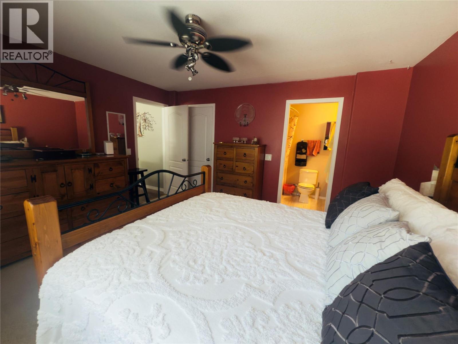 4891 Glen Eagle Drive, Fairmont Hot Springs