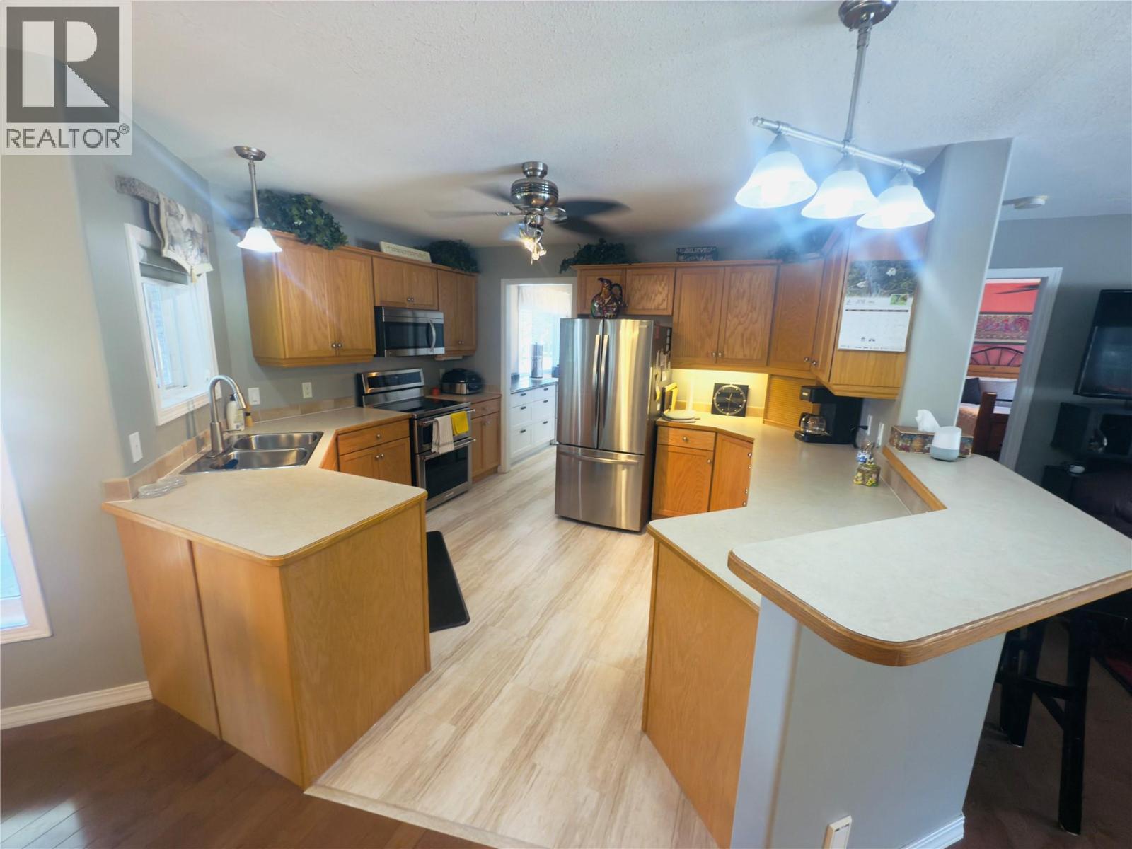 4891 Glen Eagle Drive, Fairmont Hot Springs