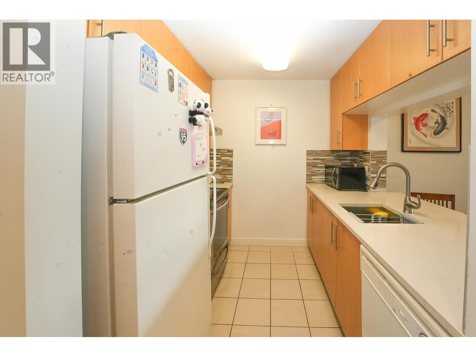 1808 3660 VANNESS AVENUE, Vancouver