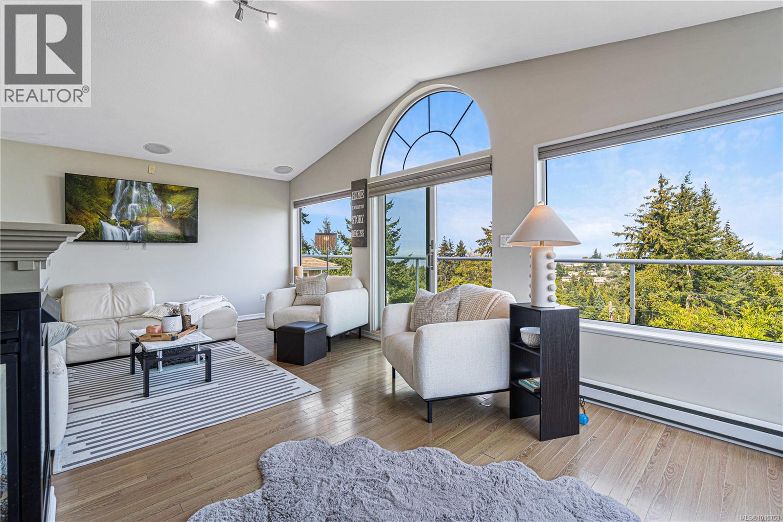 4895 Laguna Way, Nanaimo