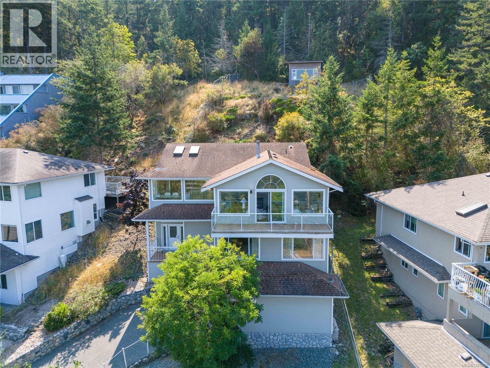 4895 Laguna Way, Nanaimo