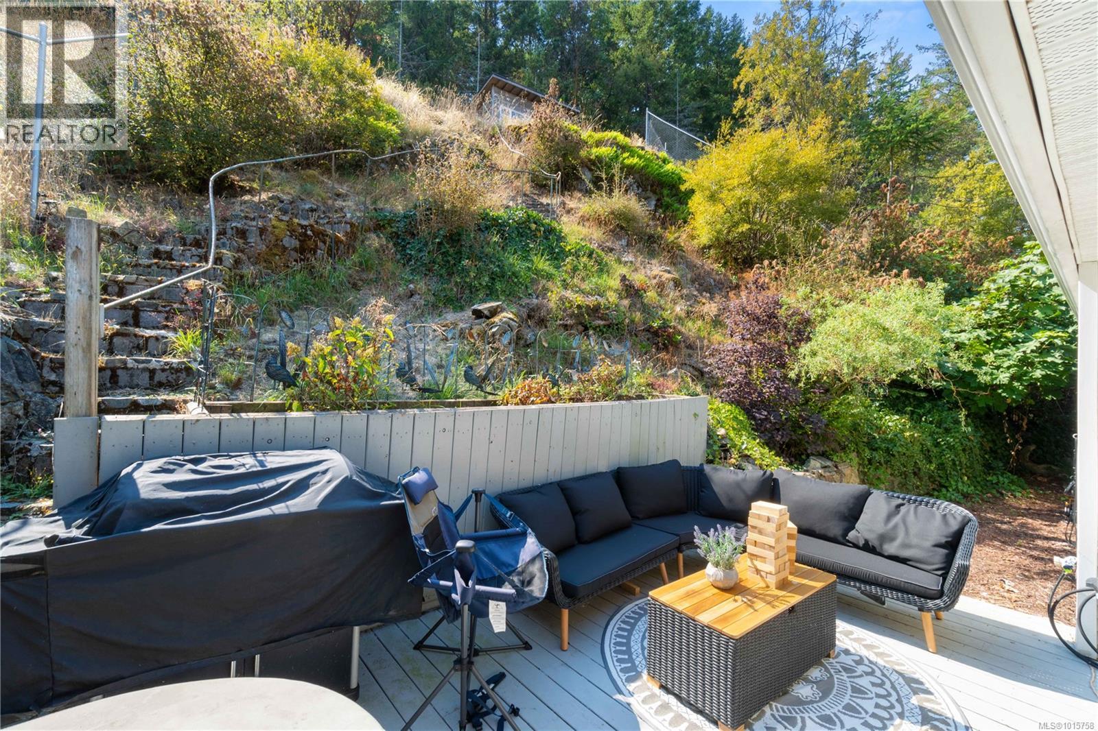4895 Laguna Way, Nanaimo