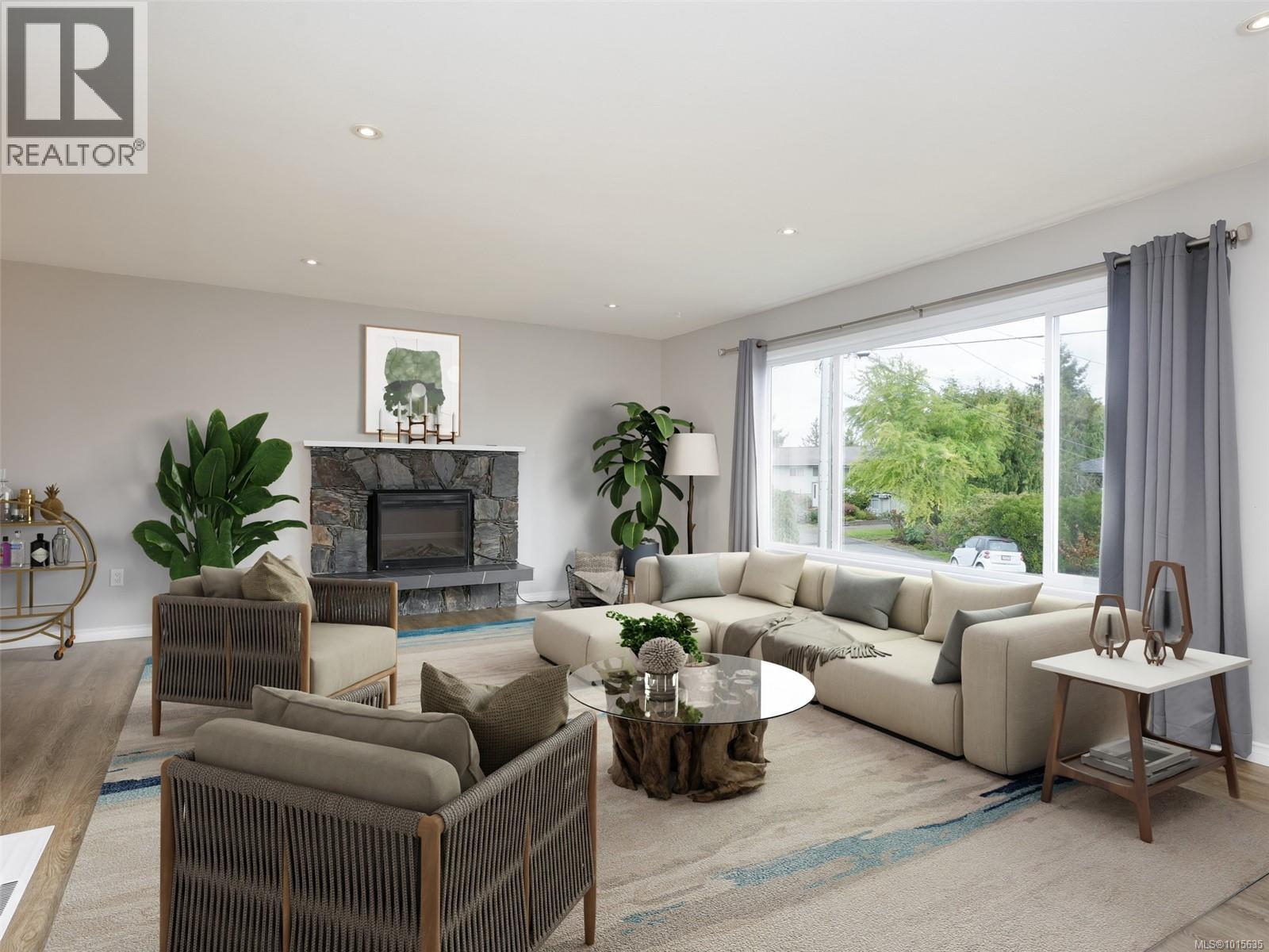  10378 Patricia Place, Sidney