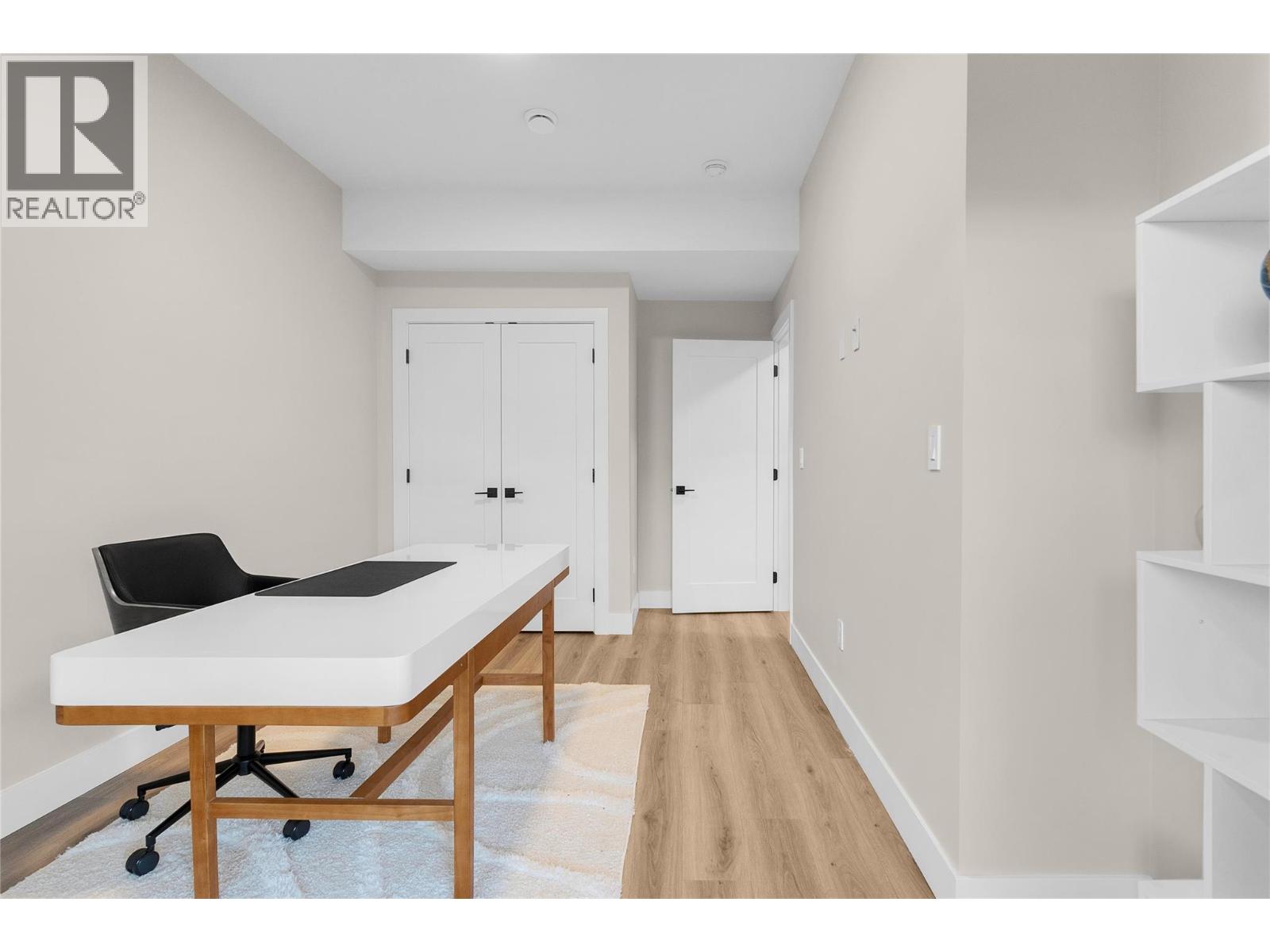 6811 Nighthawk Drive Unit# 101, Osoyoos