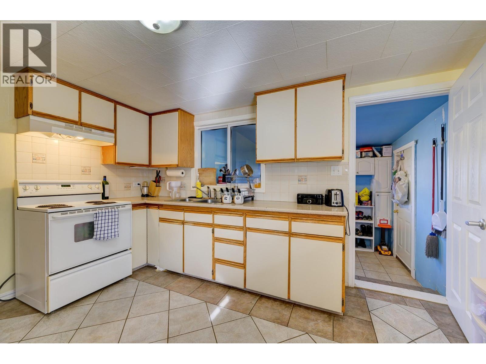 934 WESTMINSTER Avenue, Kamloops