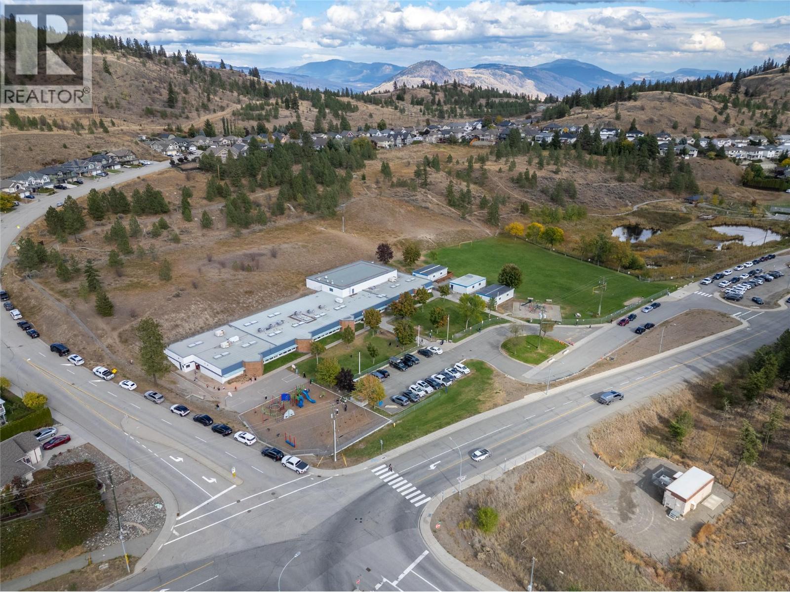 1940 HILLSIDE Drive, Kamloops - Exteriors - Full Complex View, Drone/Aerial View - Photo 6