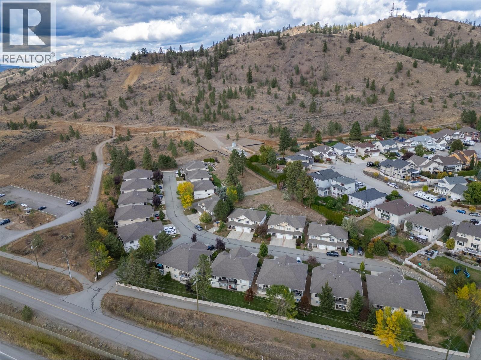 1940 HILLSIDE Drive, Kamloops - Exteriors - Full Complex View, Drone/Aerial View - Photo 11