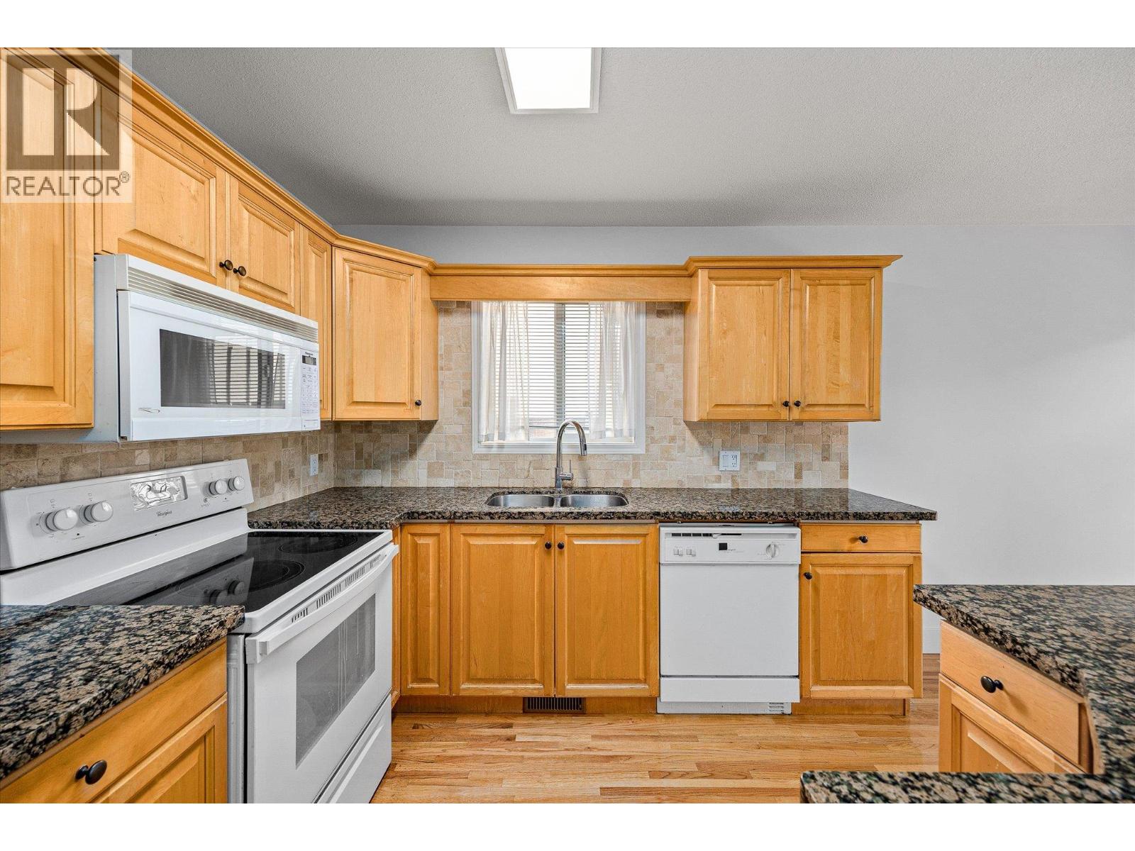 51 2250 Louie Drive, West Kelowna
