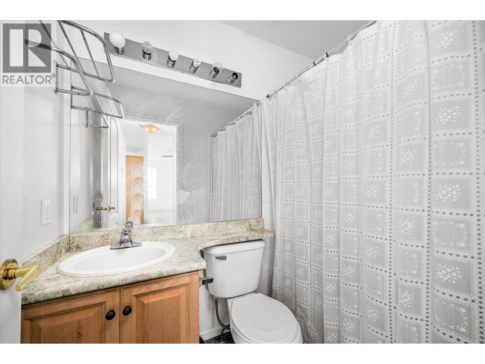 51 2250 Louie Drive, West Kelowna