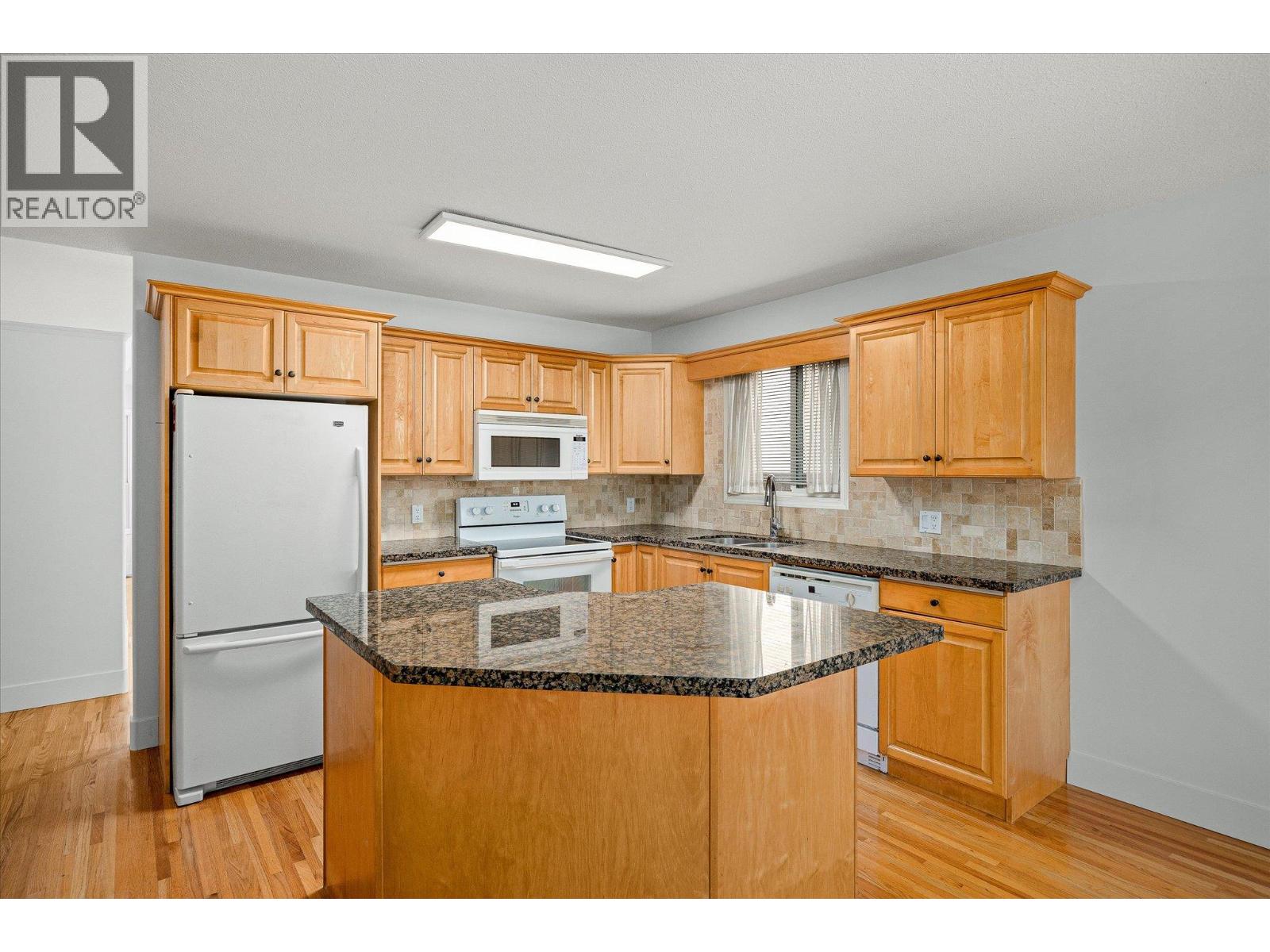 51 2250 Louie Drive, West Kelowna