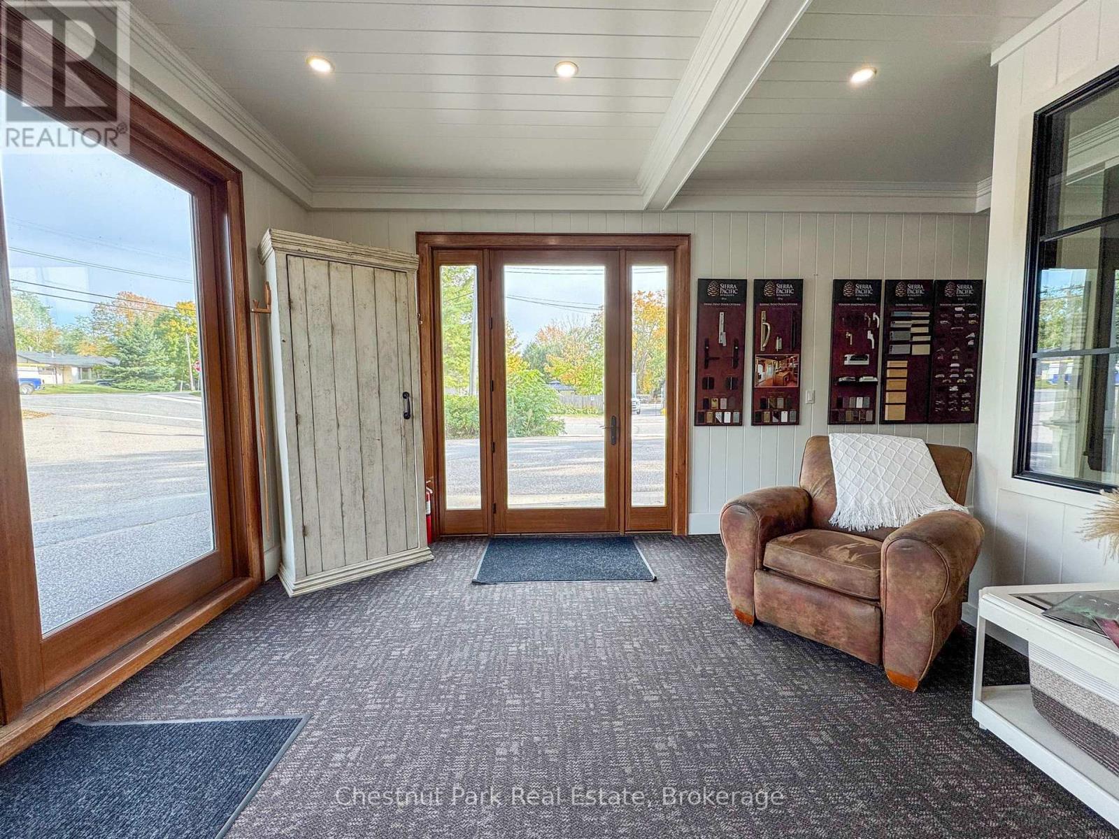 1004 MAPLE STREET - Photo 3 of 18, Muskoka Lakes (Medora), Ontario