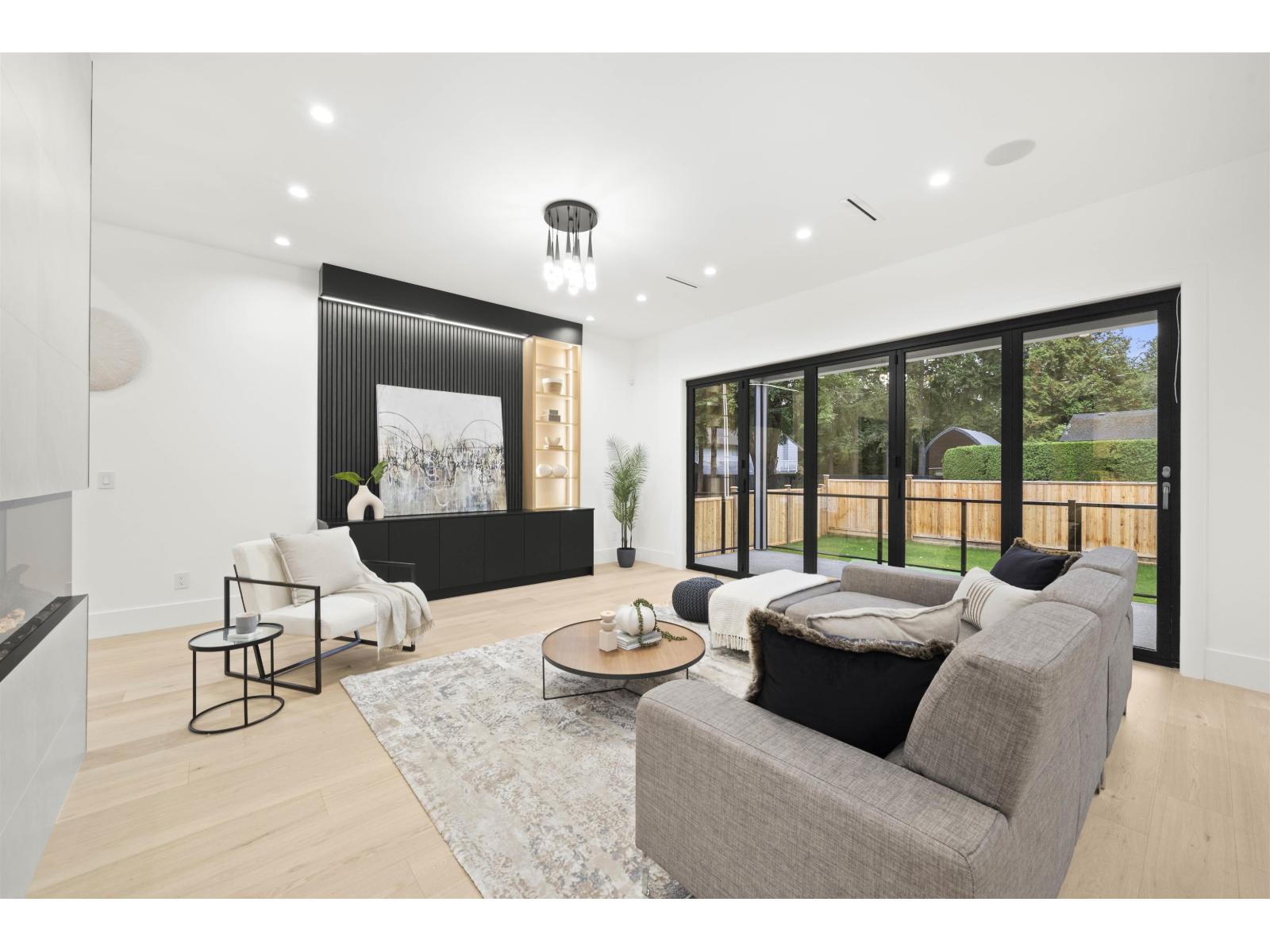 15420 27A AVENUE, Surrey