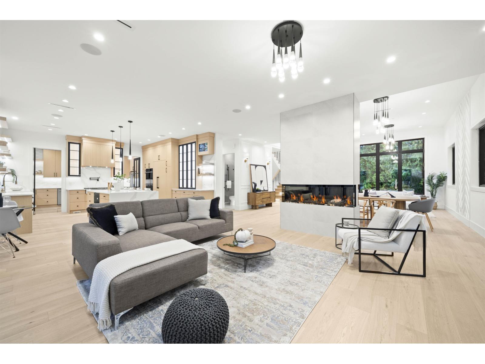 15420 27A AVENUE, Surrey