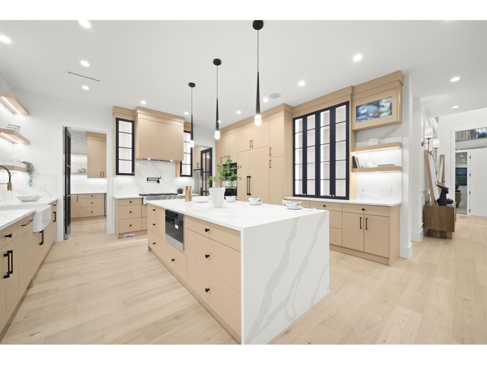 15420 27A AVENUE, Surrey