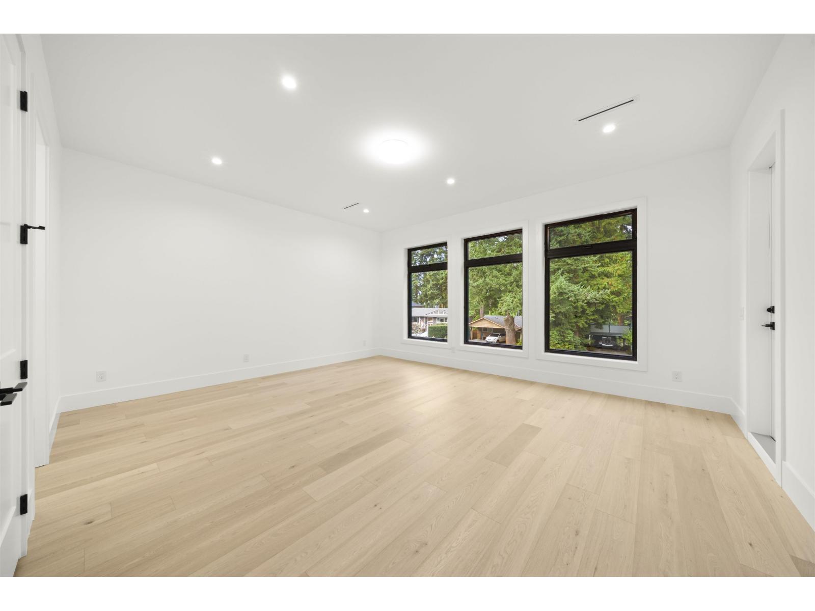 15420 27A AVENUE, Surrey