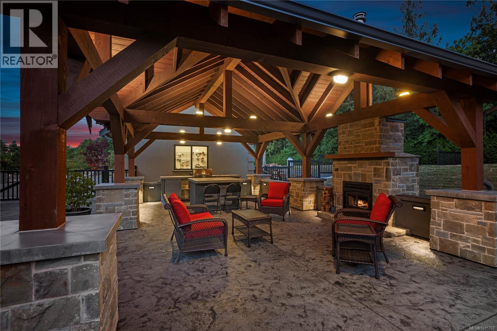 445 Blower Rd, Parksville