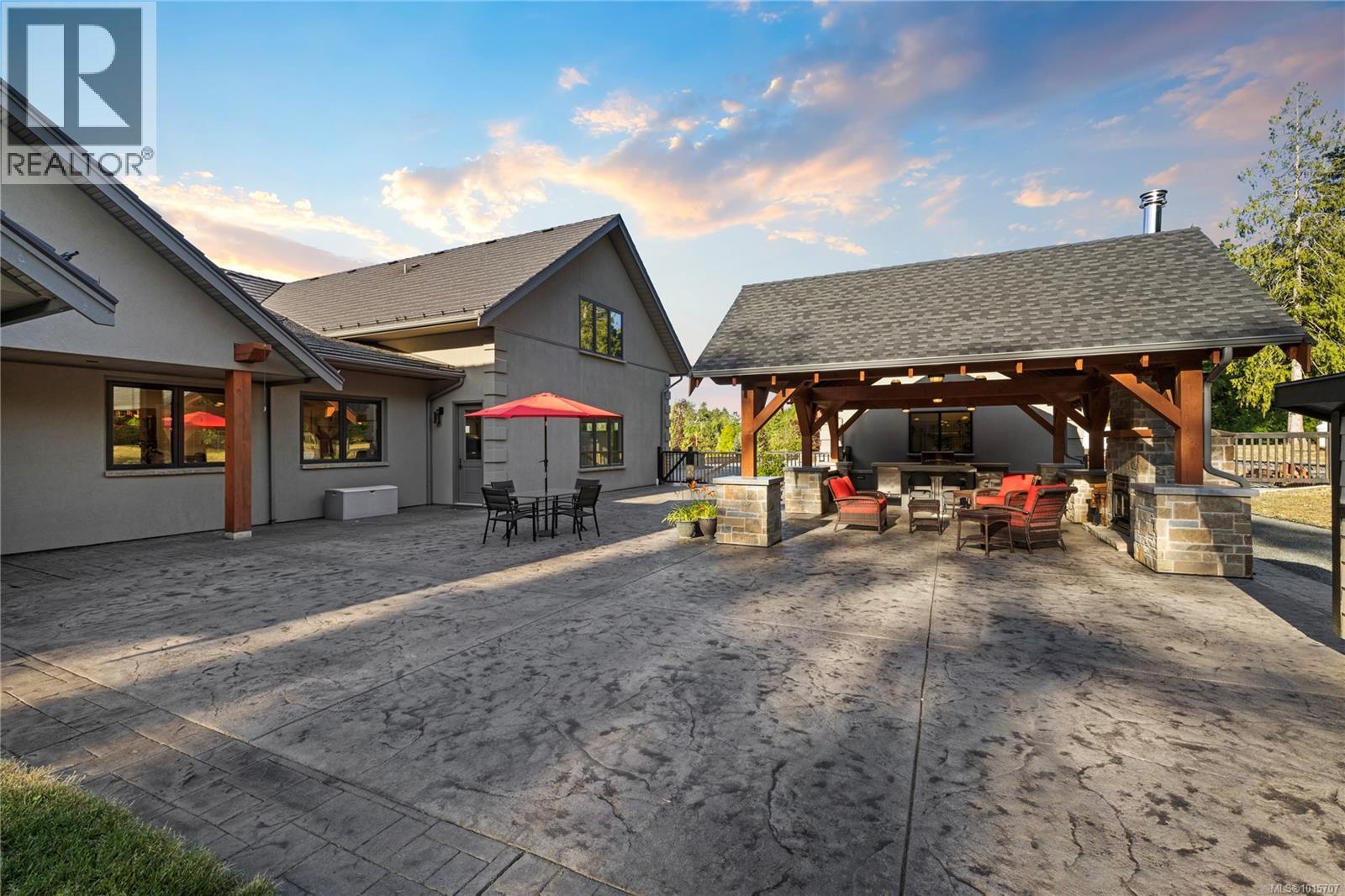 445 Blower Rd, Parksville