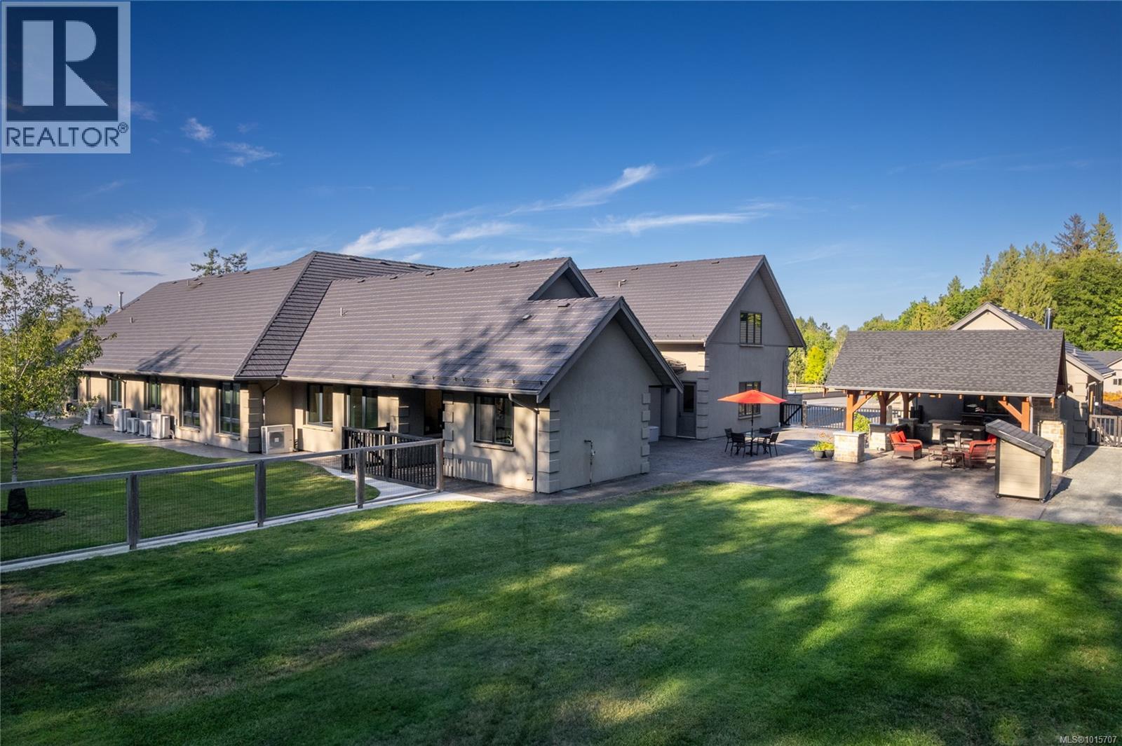 445 Blower Rd, Parksville