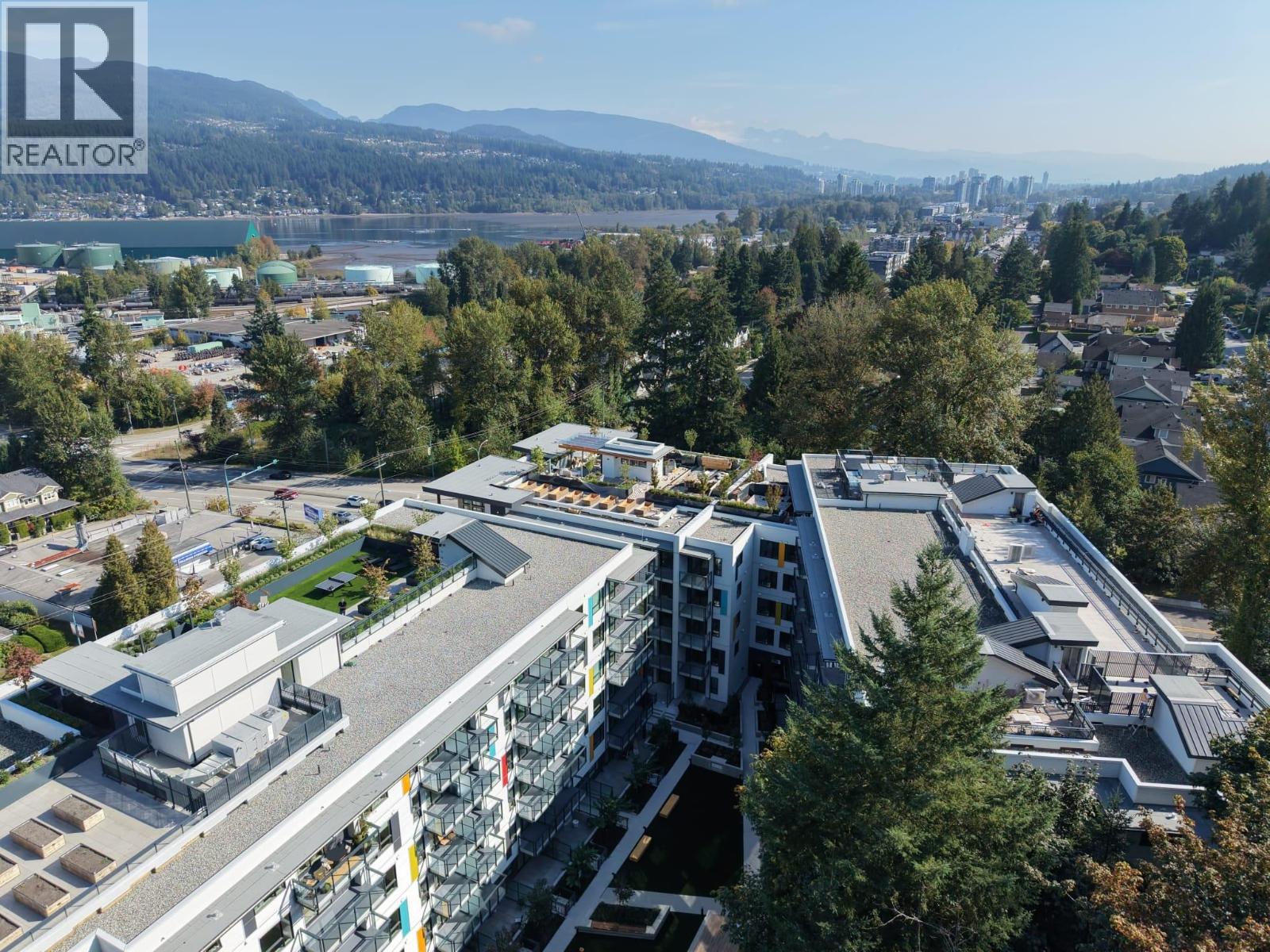 218 2015 ST. JOHNS STREET, Port Moody