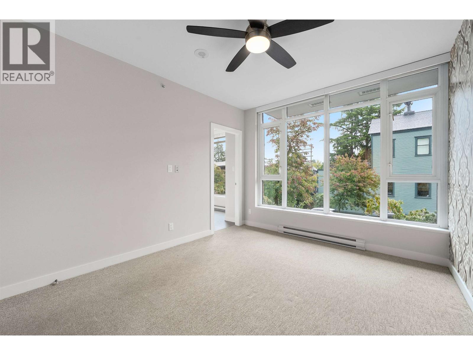 2389 SCOTIA STREET, Vancouver