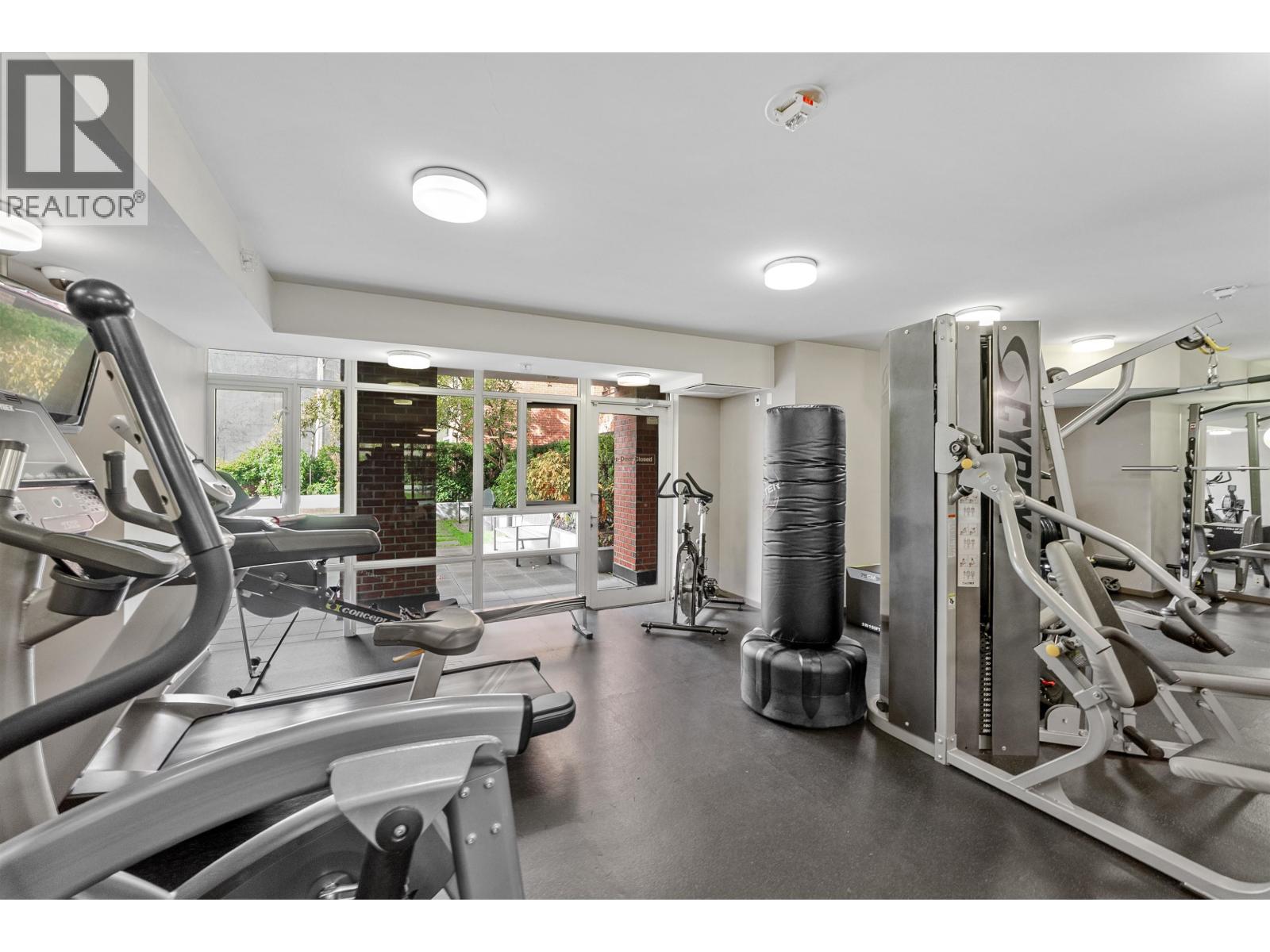 2389 SCOTIA STREET, Vancouver