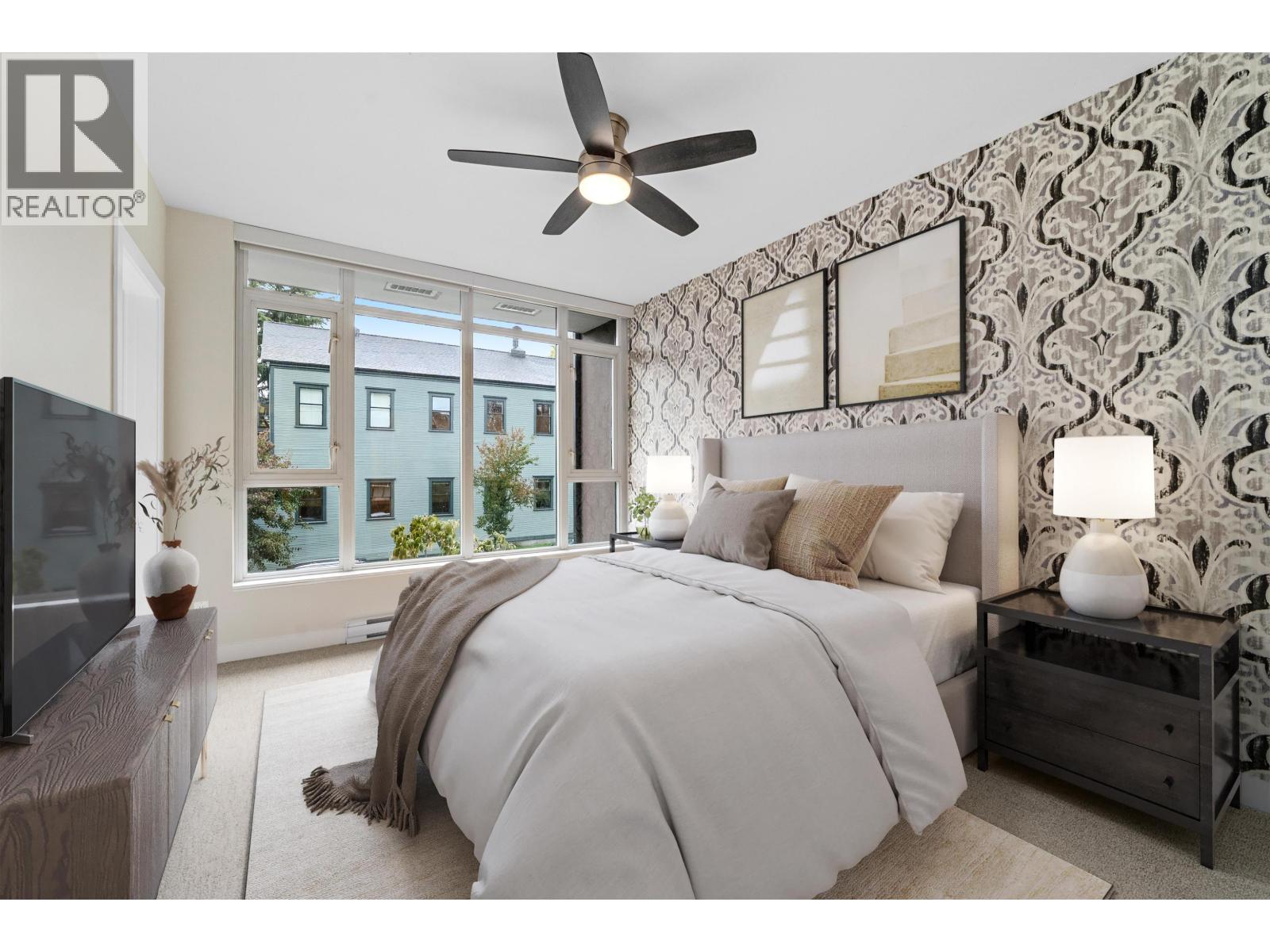 2389 SCOTIA STREET, Vancouver