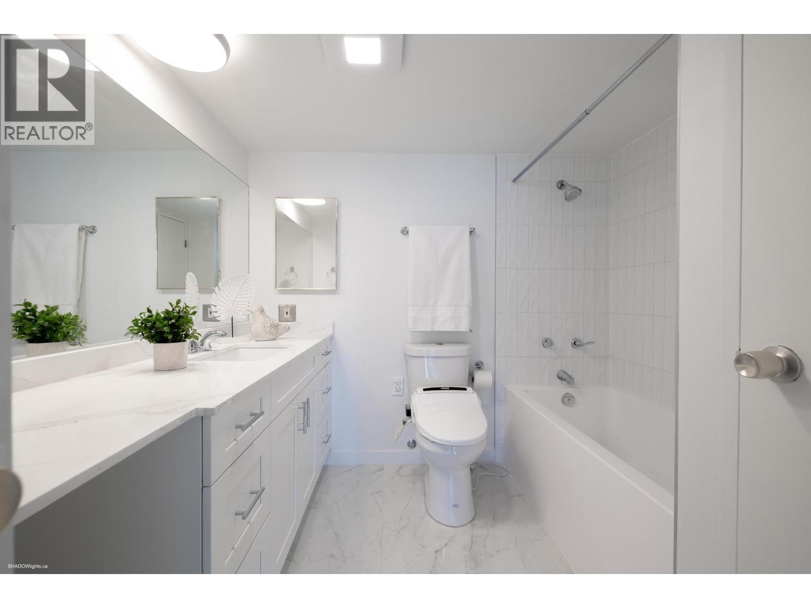#711-6651 MINORU Boulevard, Richmond